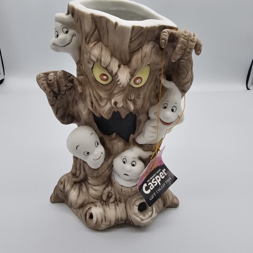 Vintage Casper The Friendly Ghost Tree Candle Ceramic no middle eye Original Box